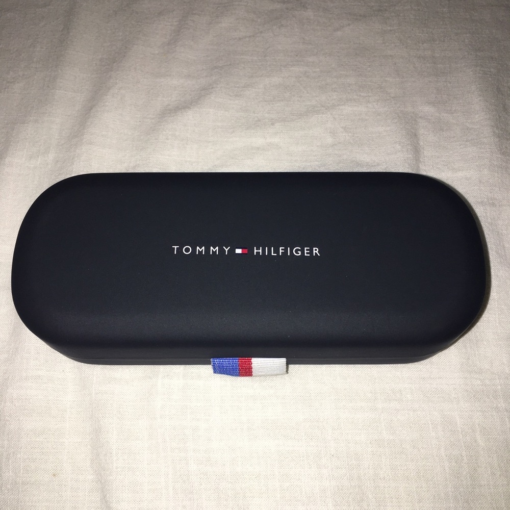 tommy hilfiger glasses frame!